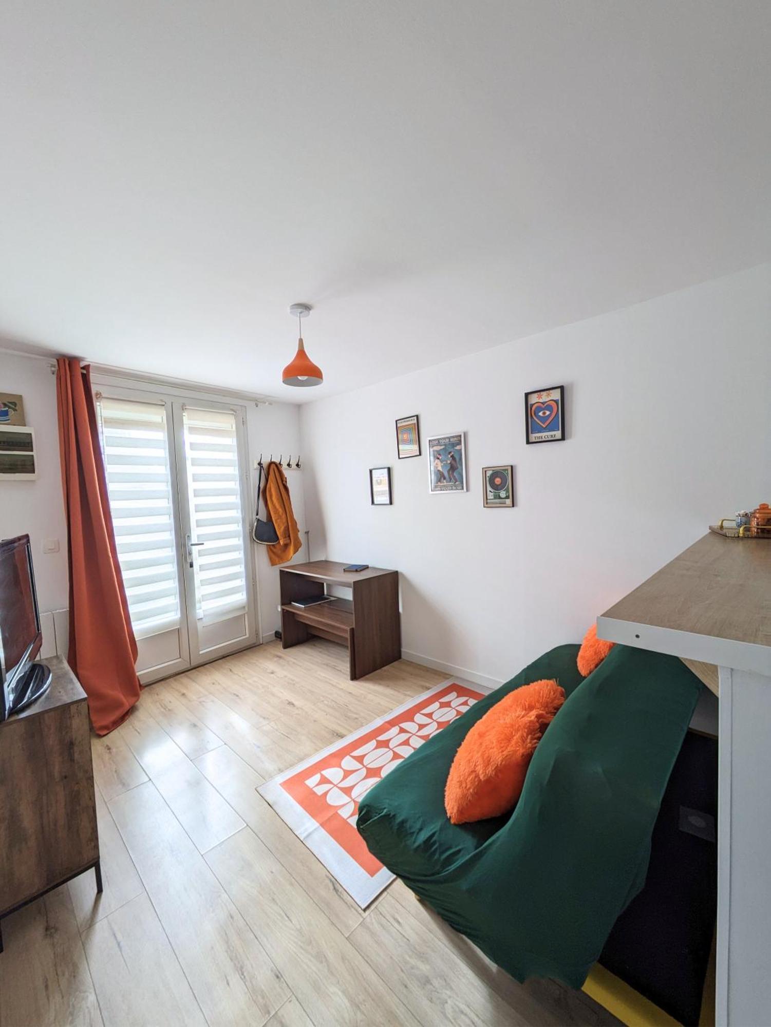 Appartement Cosy Proche Disneyland Et Paris ナンテュイユ・レ・モー エクステリア 写真